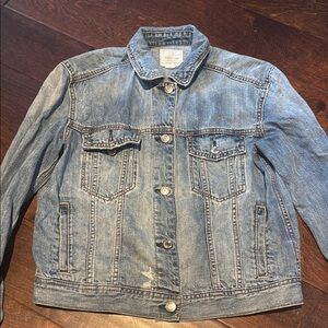 American Eagle Outfitters Light Blue Denim Jacket